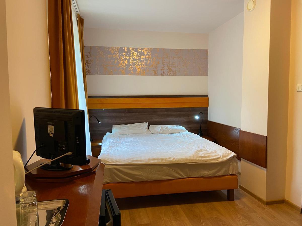 Hotel Grant Krynica Zdroj Luaran gambar