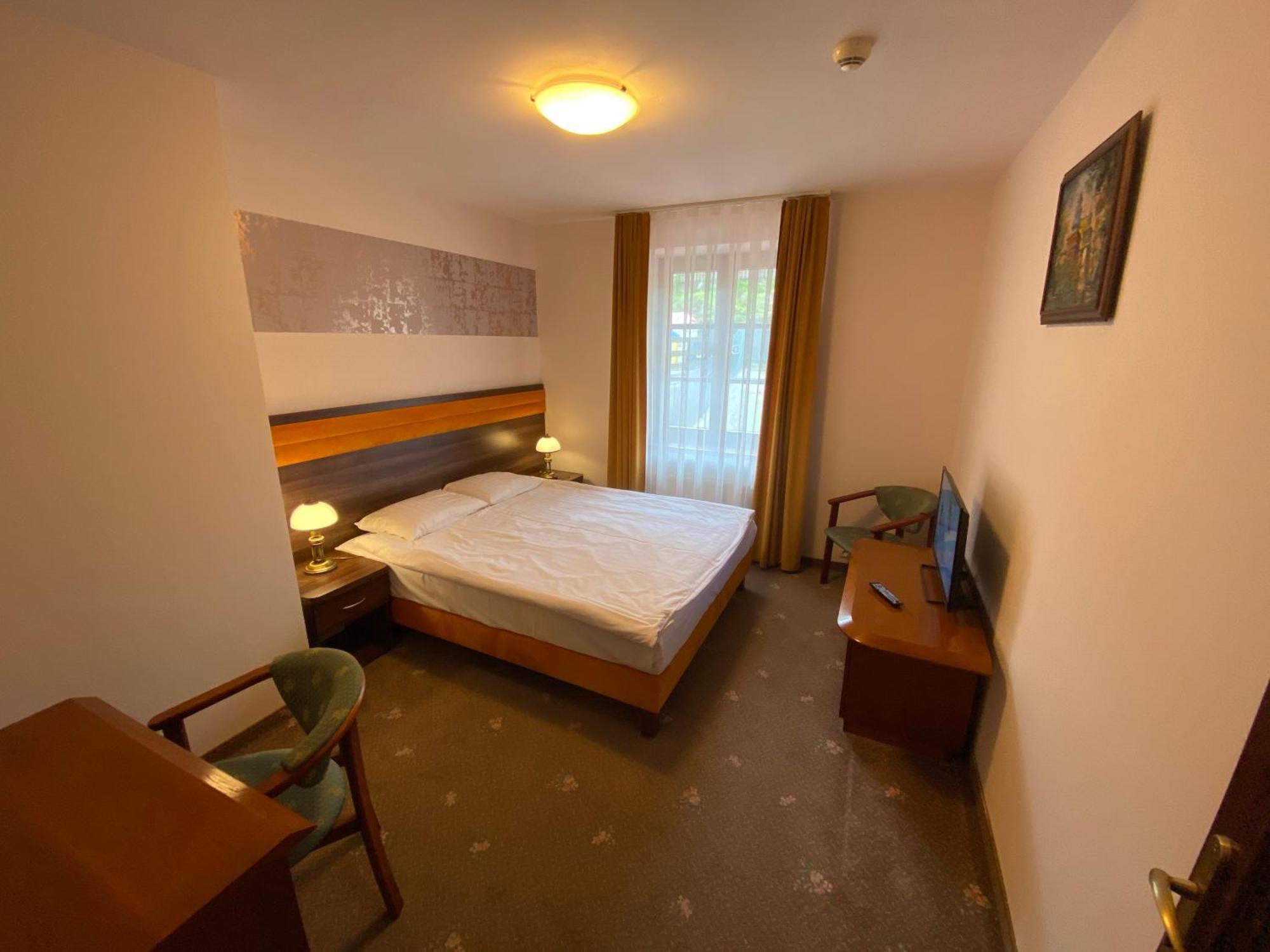 Hotel Grant Krynica Zdroj Luaran gambar