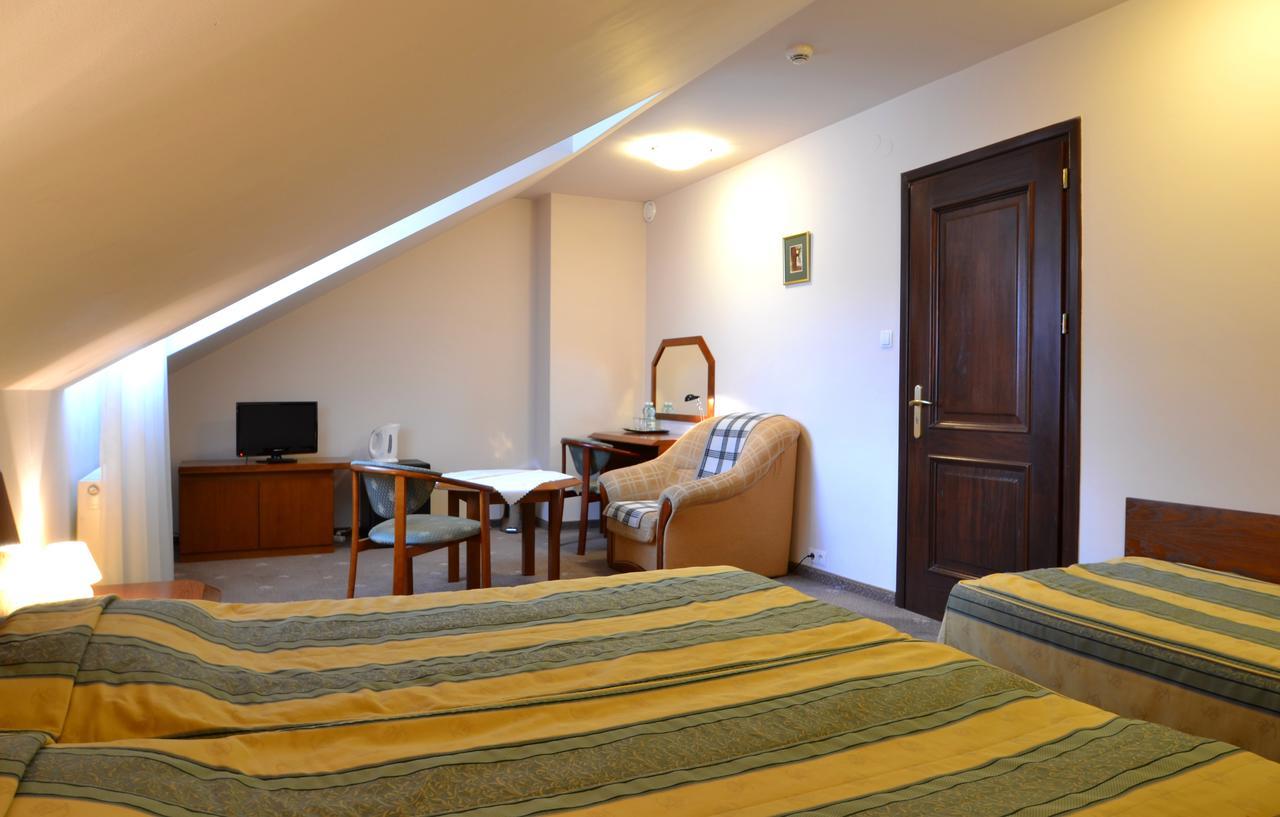 Hotel Grant Krynica Zdroj Luaran gambar