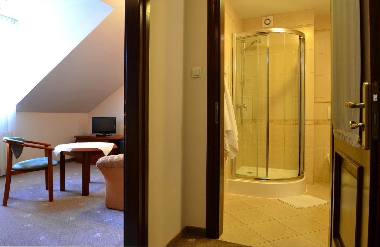 Hotel Grant Krynica Zdroj Luaran gambar