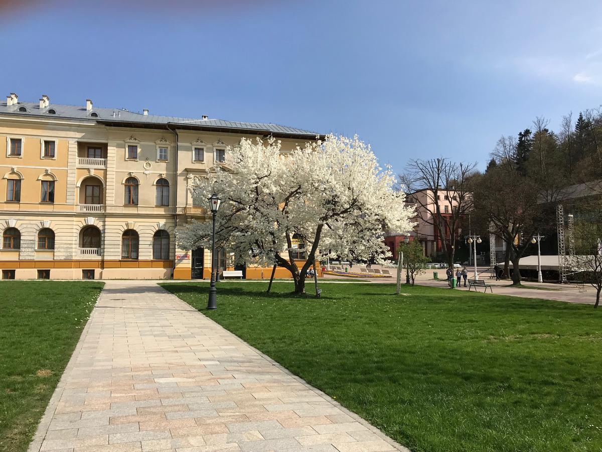 Hotel Grant Krynica Zdroj Luaran gambar