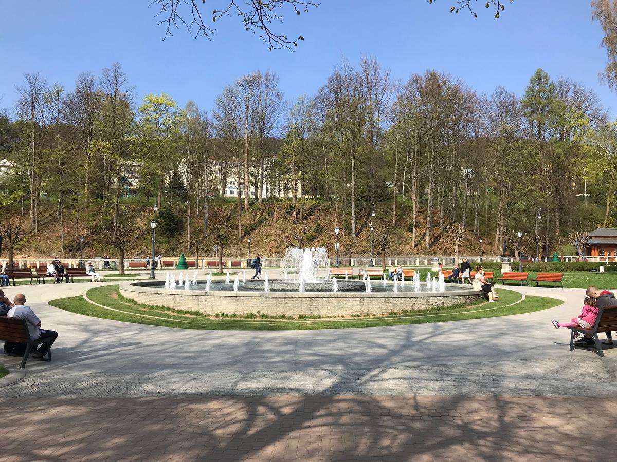 Hotel Grant Krynica Zdroj Luaran gambar